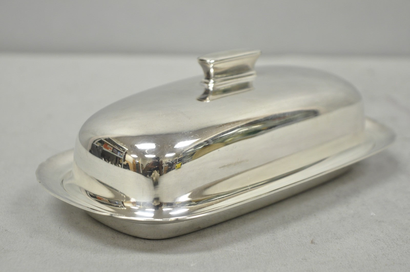 Vintage Reed & Barton Art Deco Mid Century Modern Silver Plated Butter Dish