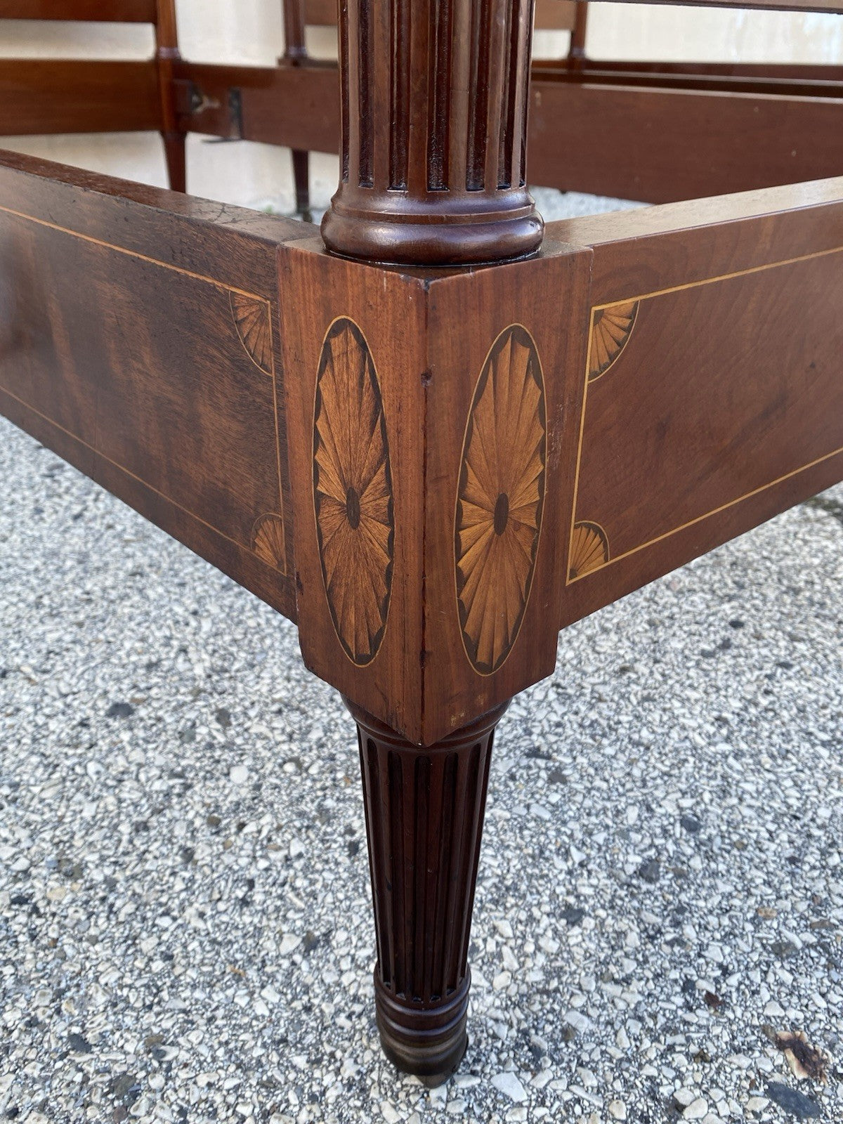 Antique Sheraton Federal Pinwheel Inlay Mahogany 4 Poster Twin Bed Frame - Pair