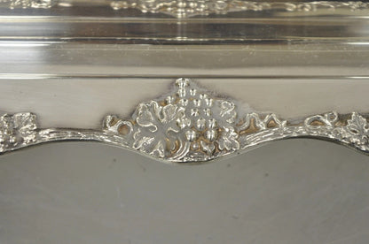 Vintage Oneida Victorian Silver Plated Grapevine Covered Vegetable Serving Dish
