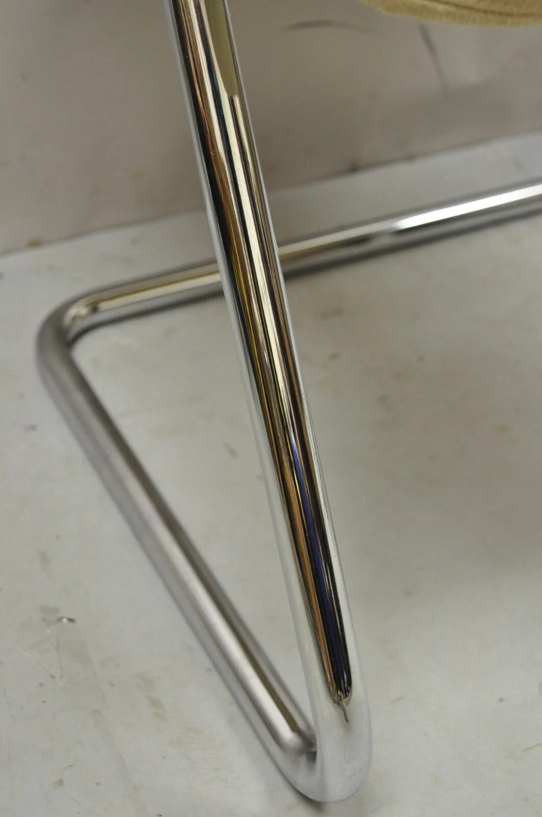 Mid Century Modern Milo Baughman Style Tubular Chrome Cantilever Side Chair