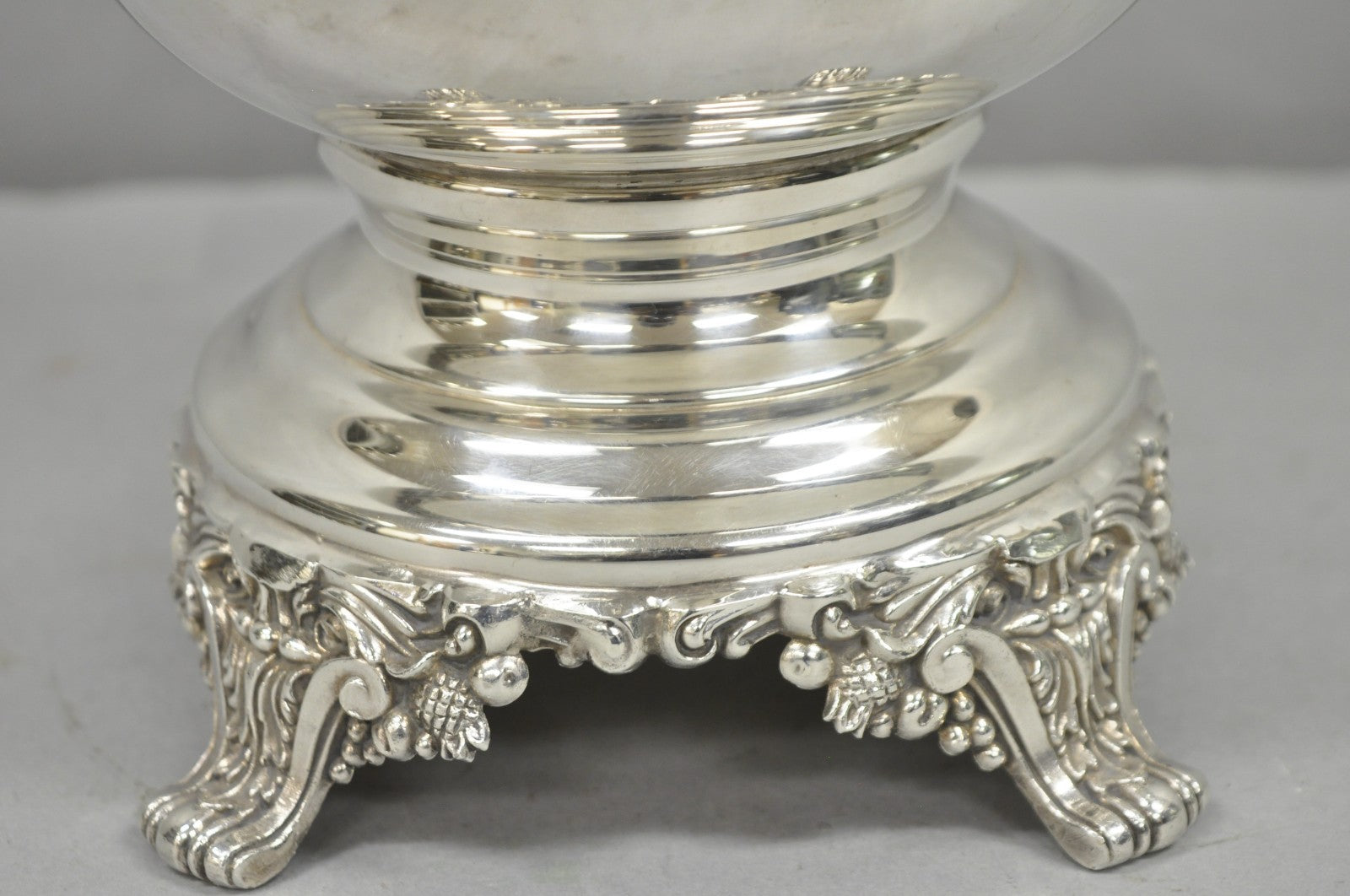 Vintage Reed & Barton King Francis Silver Plated Champagne Chiller Ice Bucket