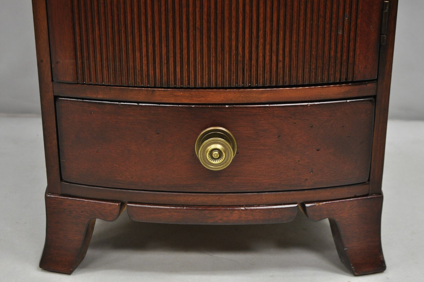 Palmer Home Collection Lexington Furniture Mahogany Bowfront Commode Nightstand