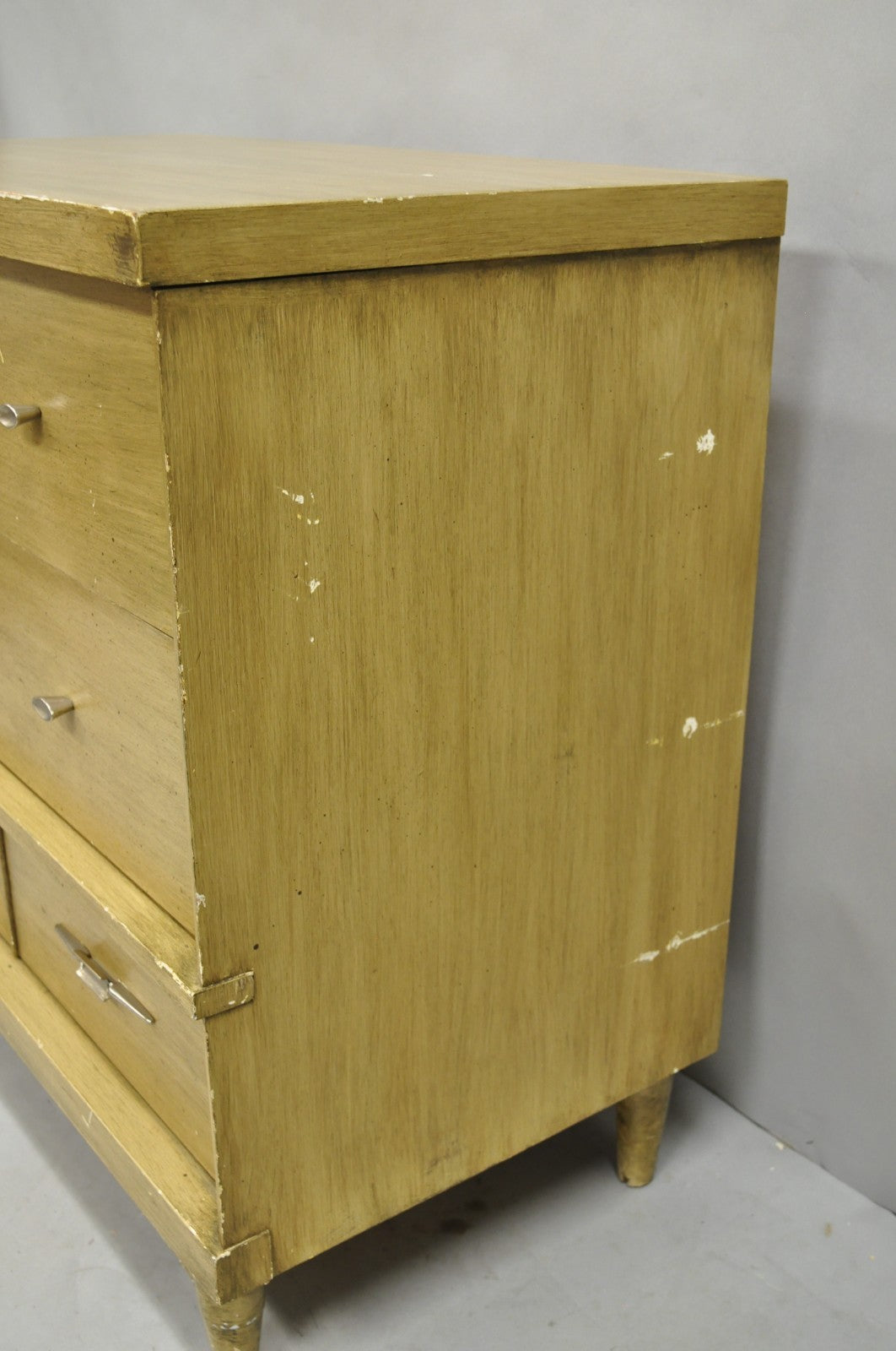 Vintage Mid Century Modern Blonde Wood 3 Drawer Dresser Commode Chest Nightstand