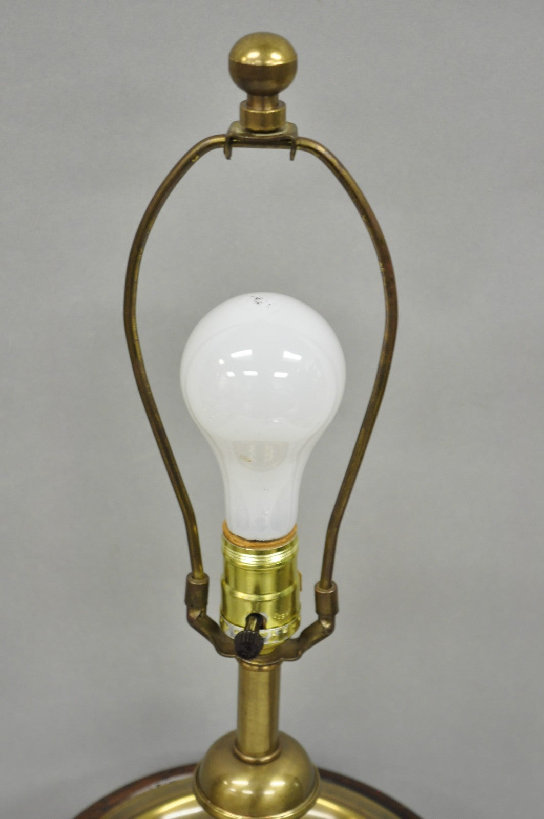 Vintage Frederick Cooper Colonial Style Solid Pine Wood Barrel Brass Table Lamp