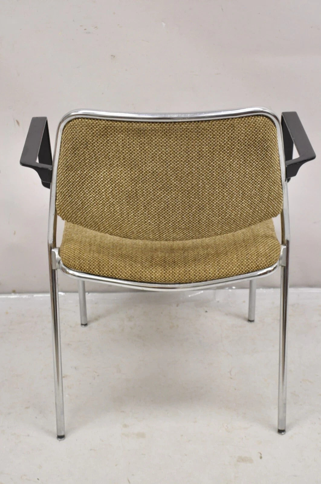 Vintage Sculpted Chrome Frame Post Mid Century Modern Office Arm Chair