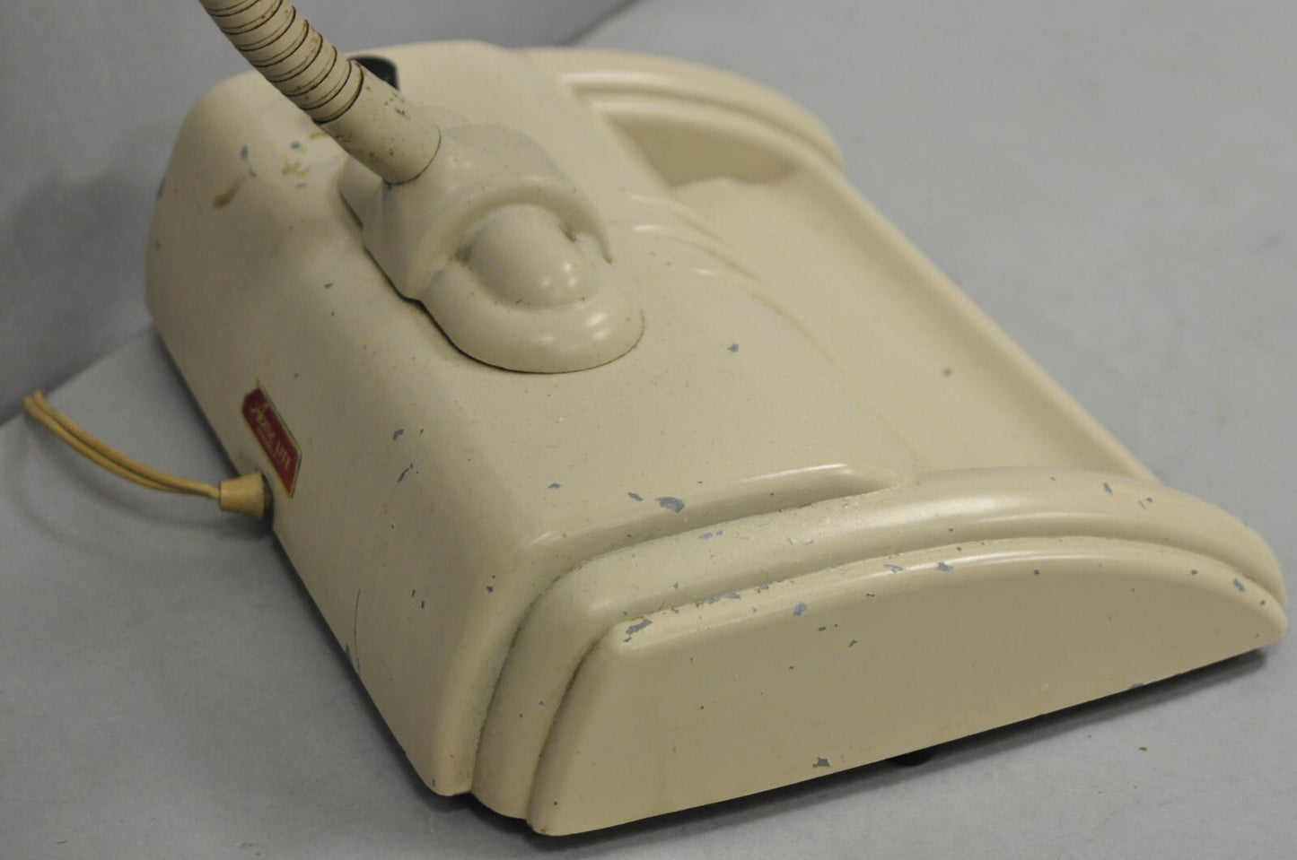 Vintage Acme Lite Beige Mid Century Modern Retro Adjustable Gooseneck Desk Lamp