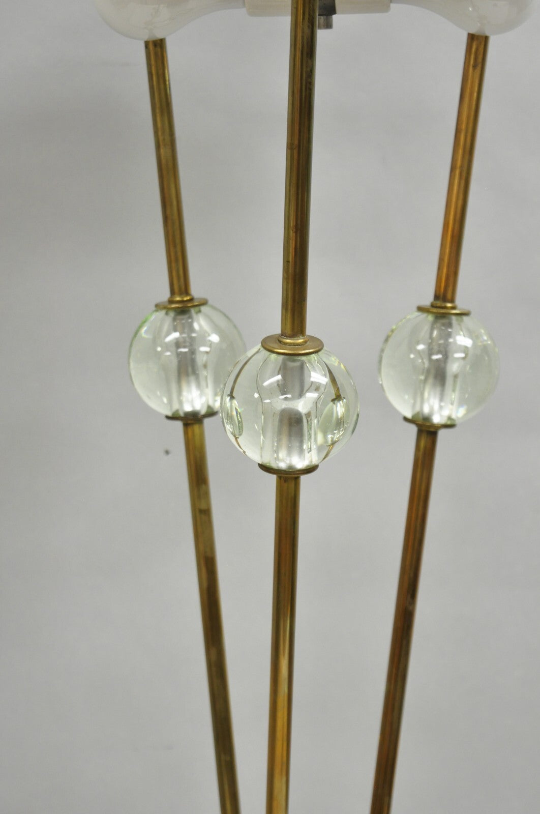 Vintage Mid Century Italian Modern Brass and Glass Sphere Tripod Tall Table Lamp
