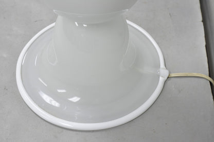 Vintage Italian Murano Mid Century Modern White Glass Handkerchief Table Lamp
