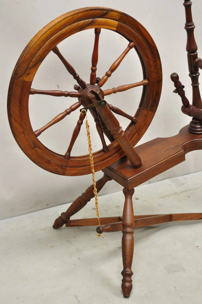 Antique Canadian Country Primitive Pine Wood Colonial Wooden Spinning Wheel