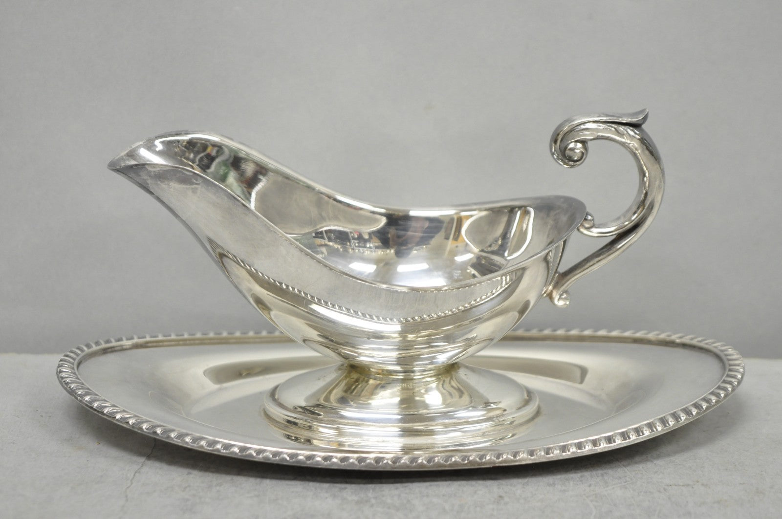 Vintage Crescent Victorian Silver Plated Gravy Sauce Boat on Attached Dish Plate