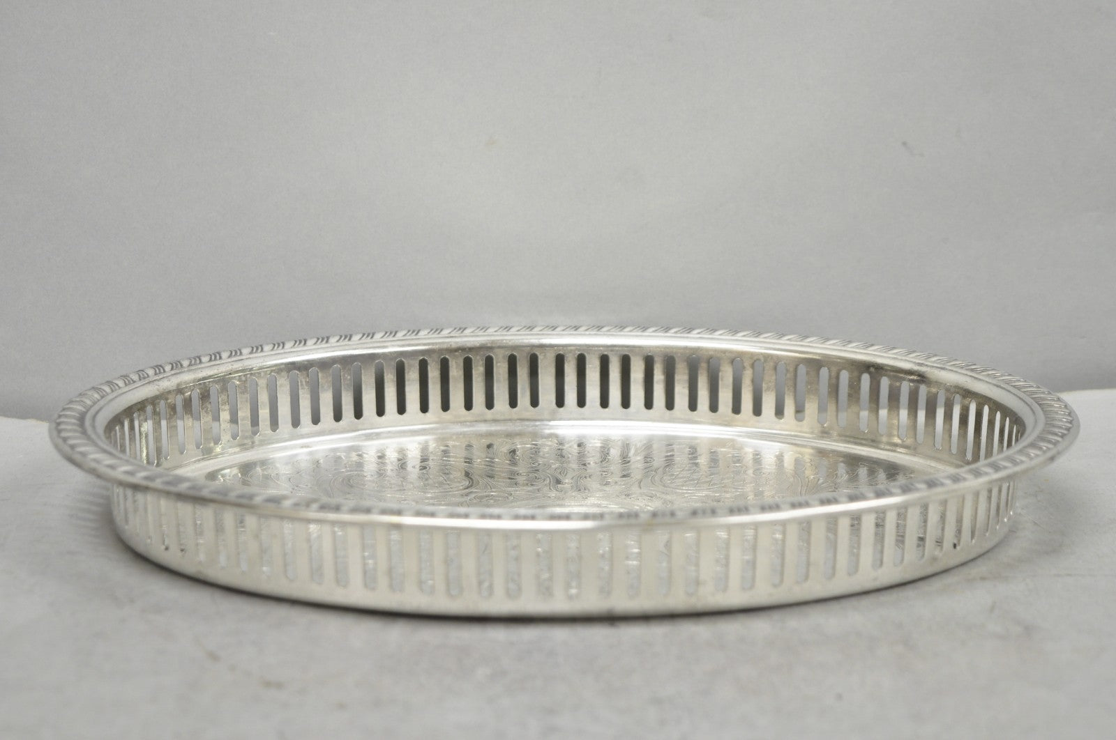 Vintage Eales Silver Plated Small Raised Gallery Oval Trinket Dish Bar Tray