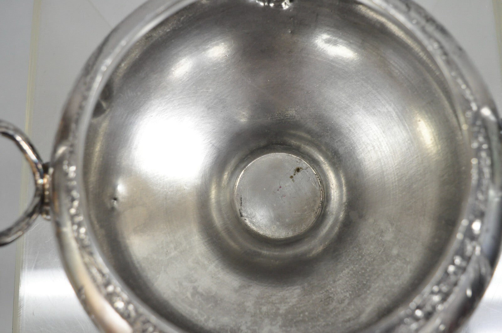 Antique Mead & Robbins Victorian Silver Plated Floral Repousse Fancy Soup Tureen