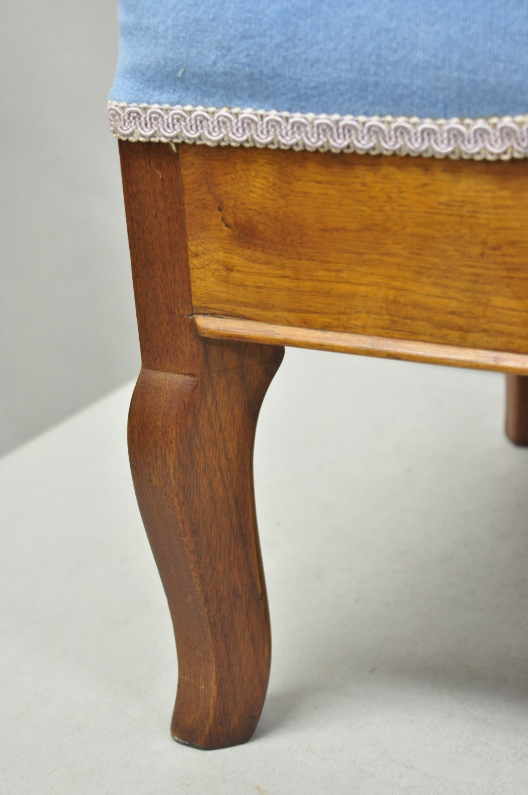 Antique Victorian Walnut Cabriole Leg Blue Tufted Footstool Ottoman Stool