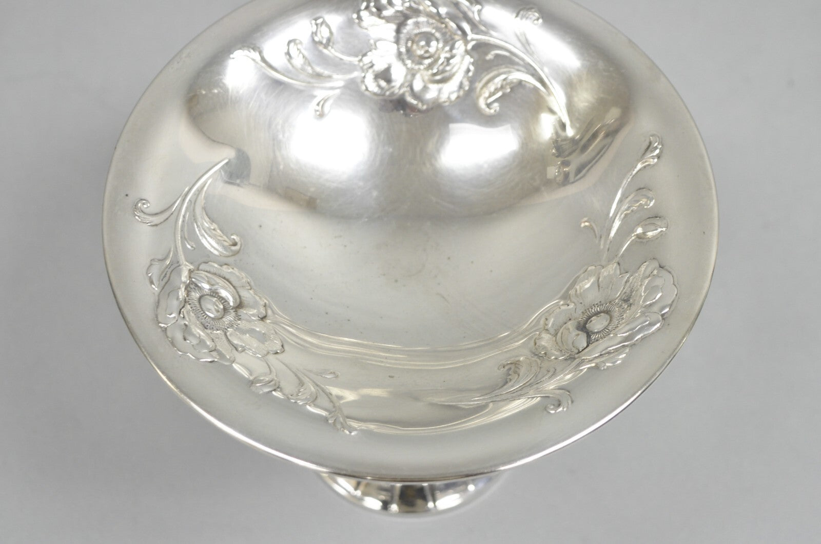 Antique Victorian Floral Repousse WMA Rogers Silver Plated Footed Compote Dish
