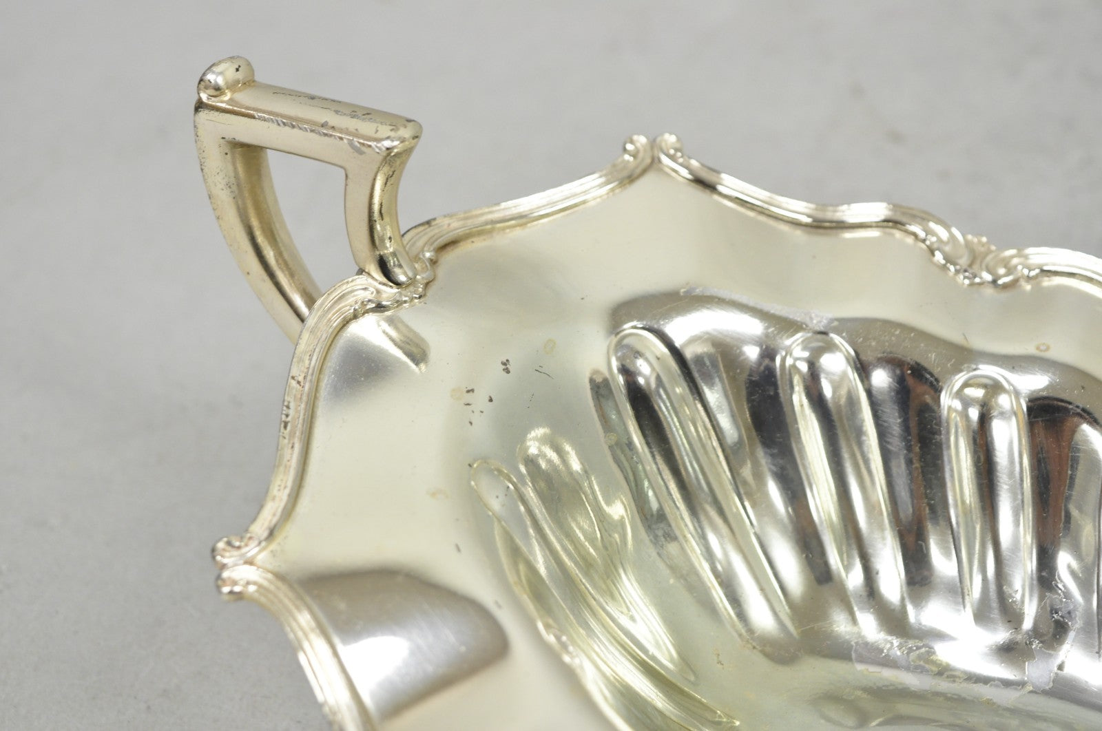 Vintage FB Rogers Victorian Silver Plated Scalloped Centerpiece Fruit Bowl