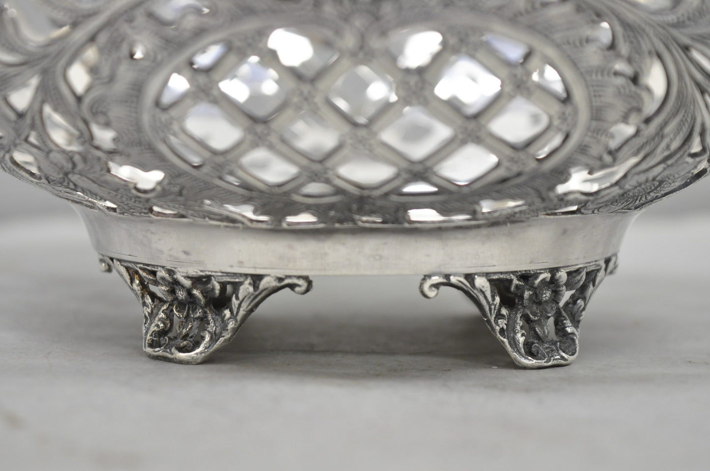 Vintage English Victorian Silver Plated Floral Pierced Small Nut Candy Dish