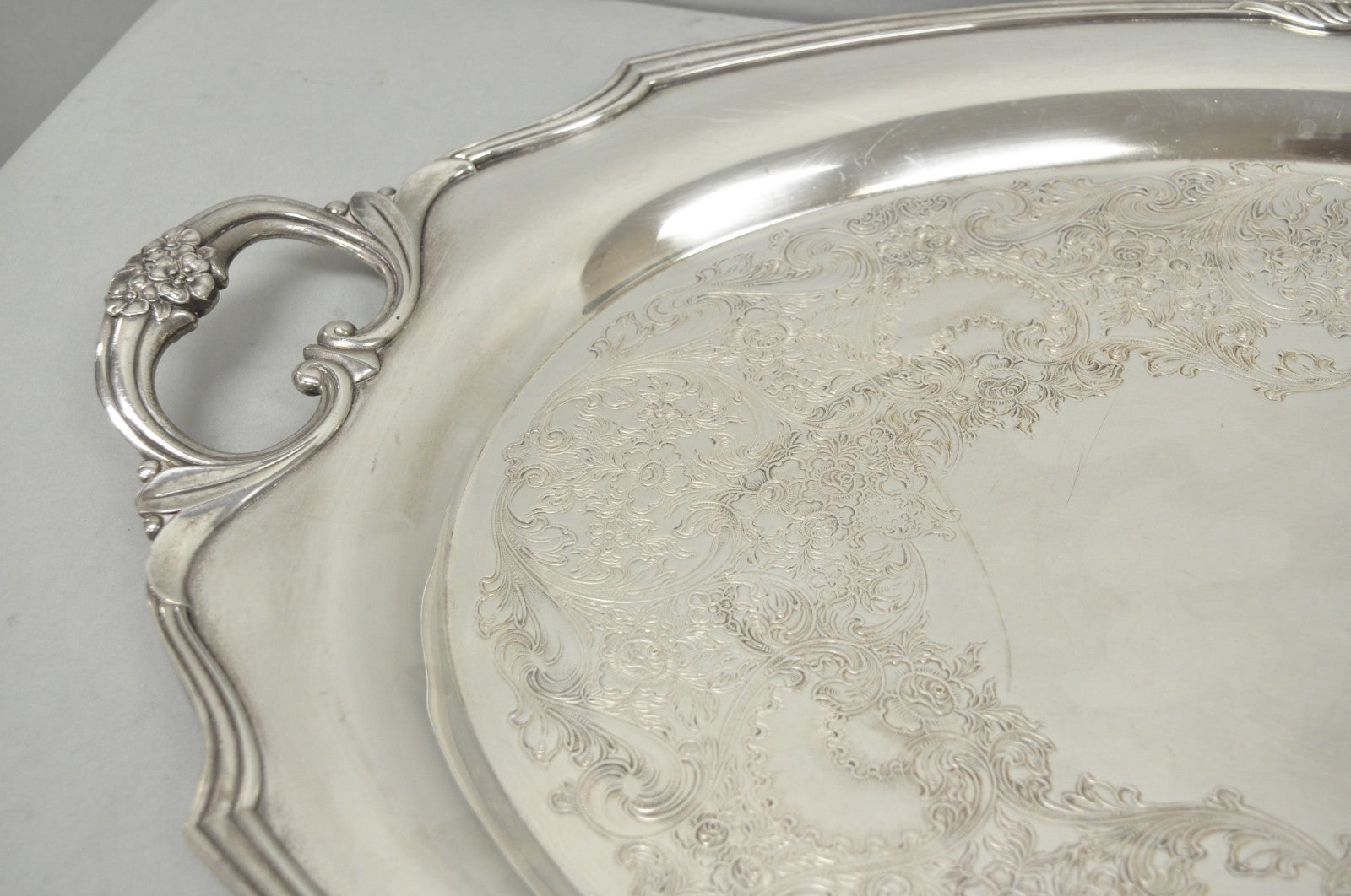 1847 Rogers Bros Eternally Yours Silver Plated Oval Serving Platter Butlers Tray