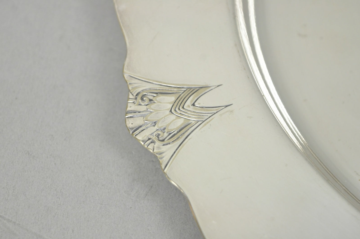 Vintage Victor SP Co Art Deco Silver Plated Charger Serving Dish Platter Plate