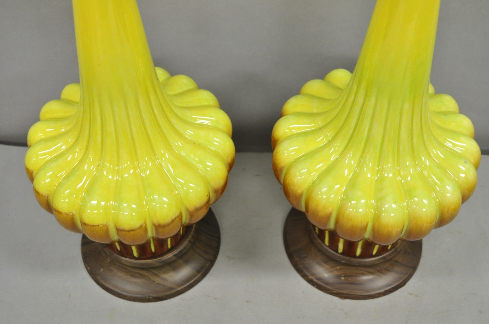 Vintage Mid Century Modern Yellow Brown Sculpted Ceramic Pottery Table Lamp Pair