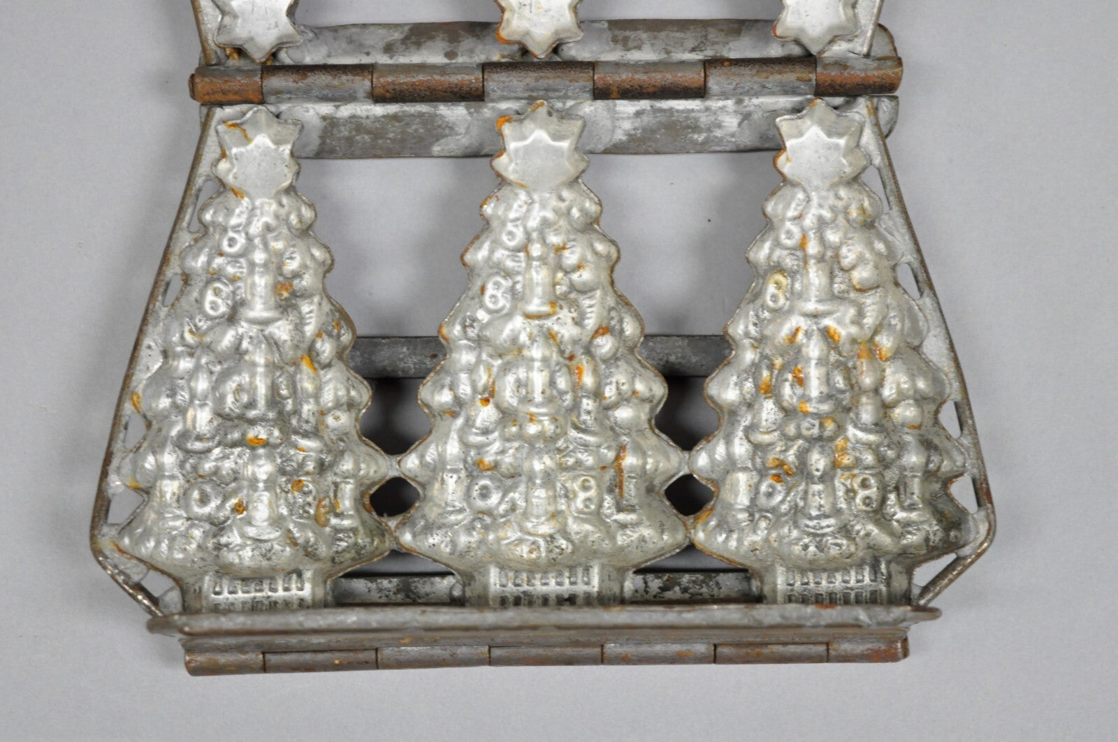 Vintage Christmas Trees Metal Hinged Chocolate Candy 4" Mold with 3 Trees