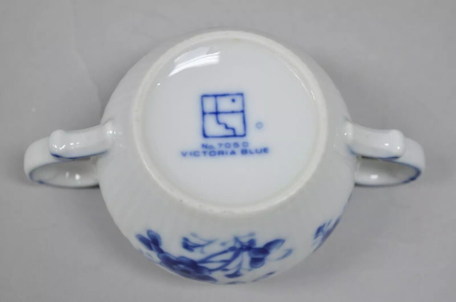SIGMA Double Handle Lidded Porcelain Sugar Bowl Victoria Blue 7050