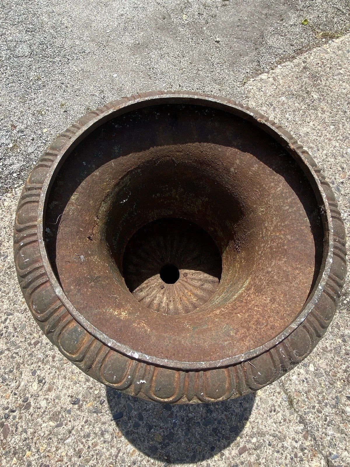 Vintage French Style Cast Iron 31"H Round Campana Urn Outdoor Garden Planter Pot