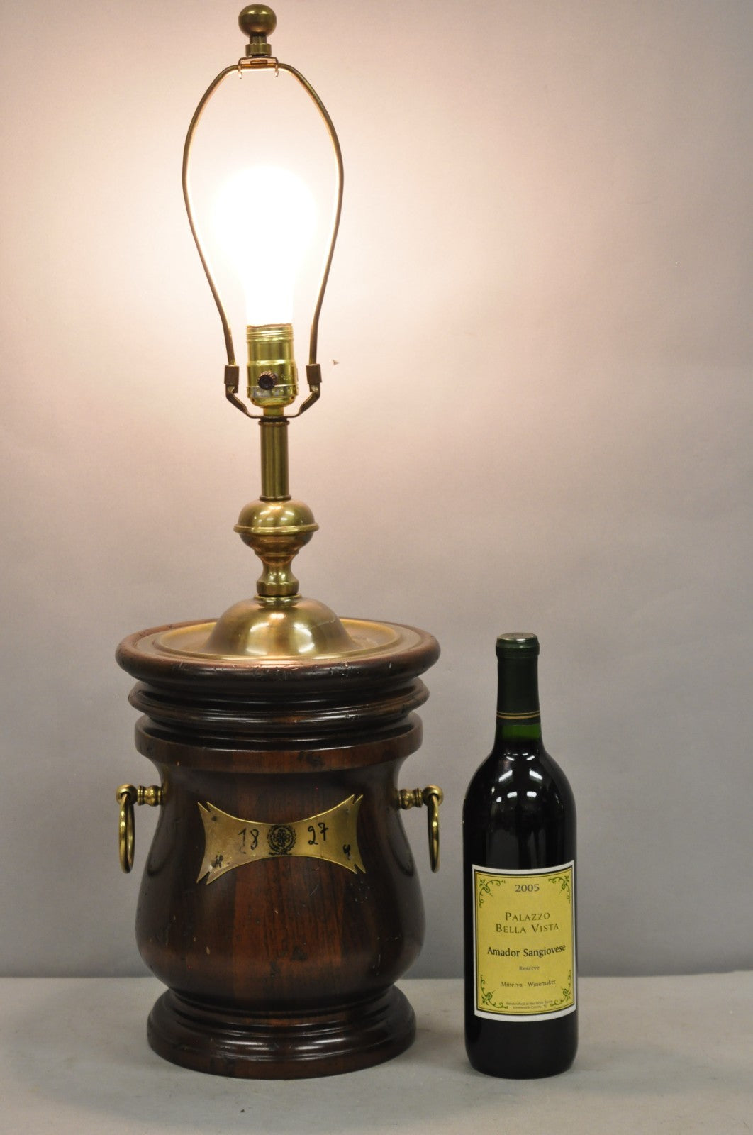 Vintage Frederick Cooper Colonial Style Solid Pine Wood Barrel Brass Table Lamp
