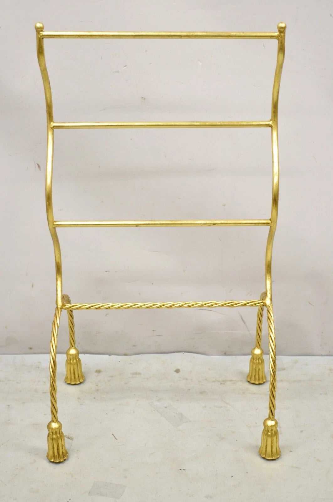 Vintage Italian Hollywood Regency Gold Gilt Metal Iron Towel Rack w/ Tassel Feet