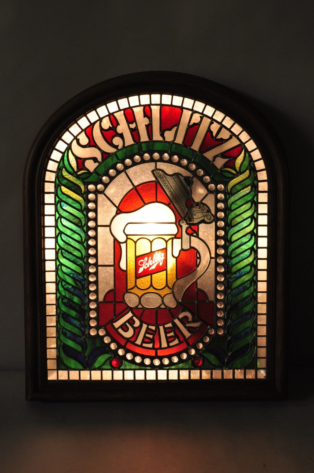 Vintage Schlitz Beer Sign 1980 Lighted Faux Stained Glass Look Advertising Sign