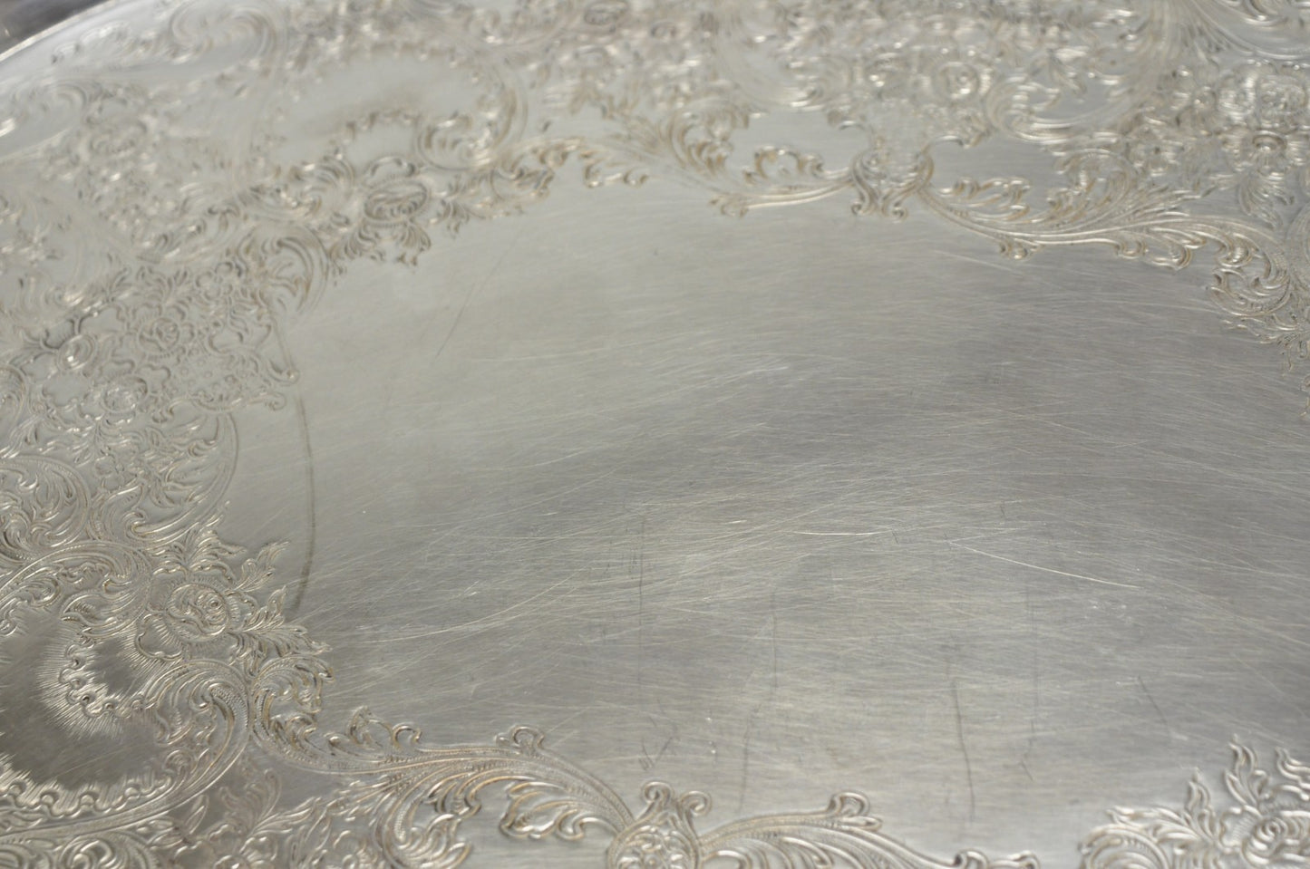 1847 Rogers Bros Eternally Yours Silver Plated Oval Serving Platter Butlers Tray