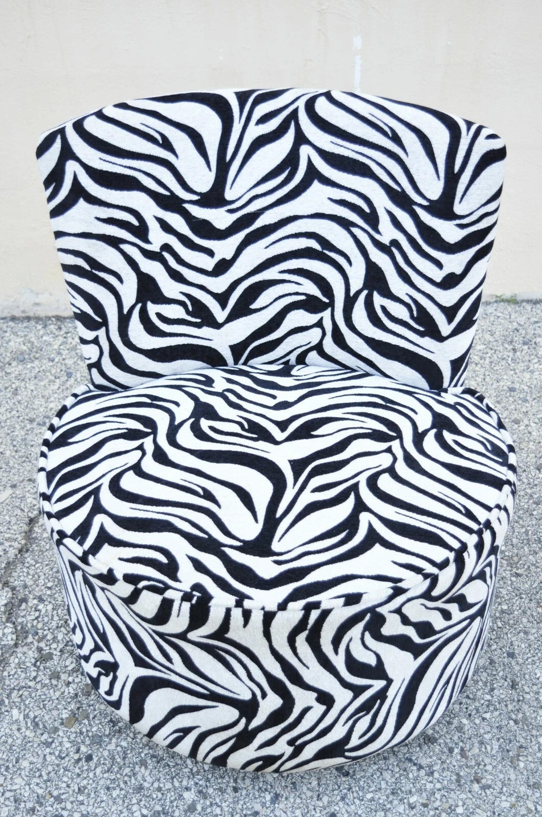 Contemporary Modern Zebra Print Upholstered Round Swivel Club Lounge Chair