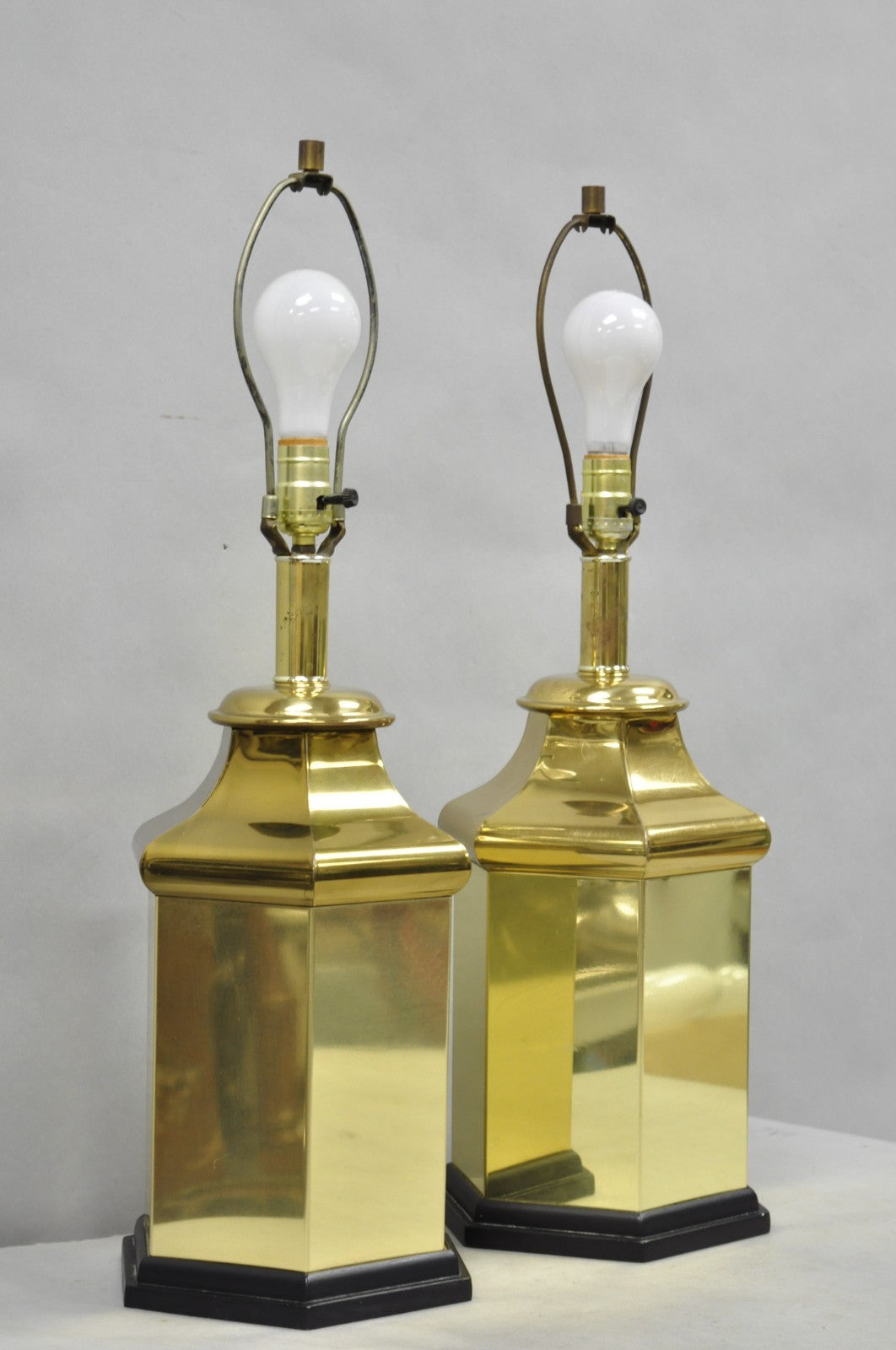 Vintage Chinoiserie Brass Hexagonal Oriental Ginger Jar Table Lamps - a Pair