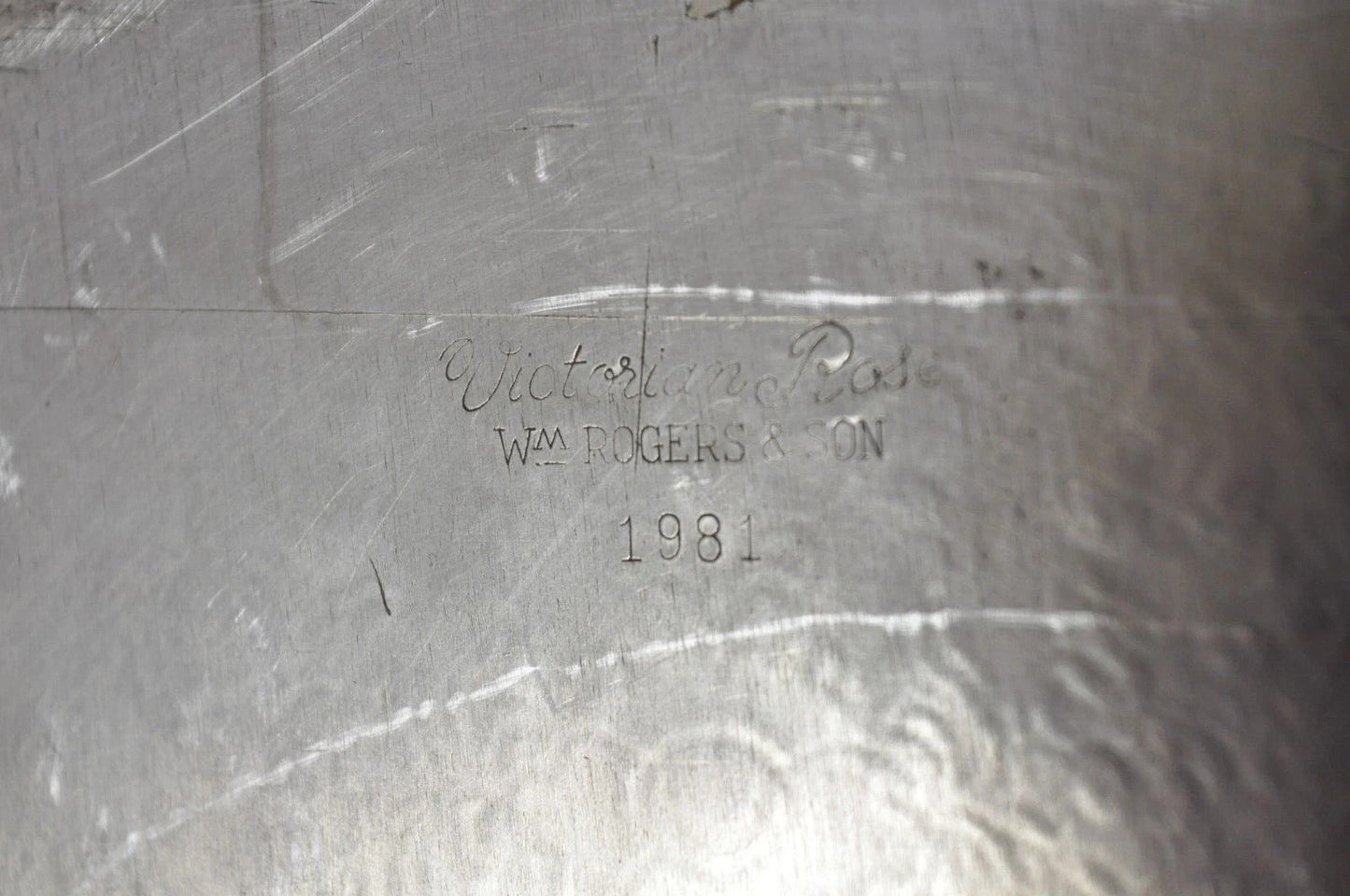 Antique Victorian Rose WM Rogers & Son Oval Silver Plated Serving Platter Tray