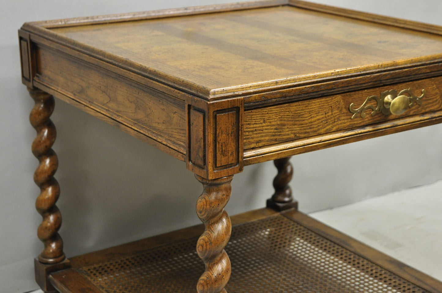 Vintage Baker Barley Twist Oak & Burlwood Parquetry Inlay Square Lamp Side Table