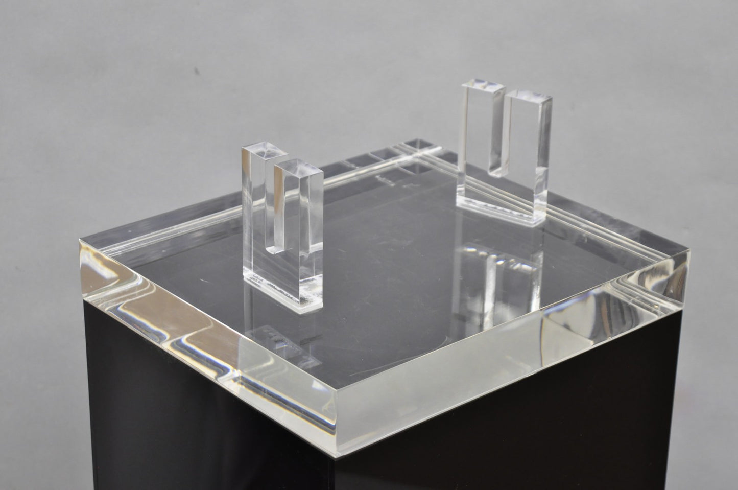Vintage Mid Century Modern Clear Lucite & Black Acrylic Lighted Pedestal Stand