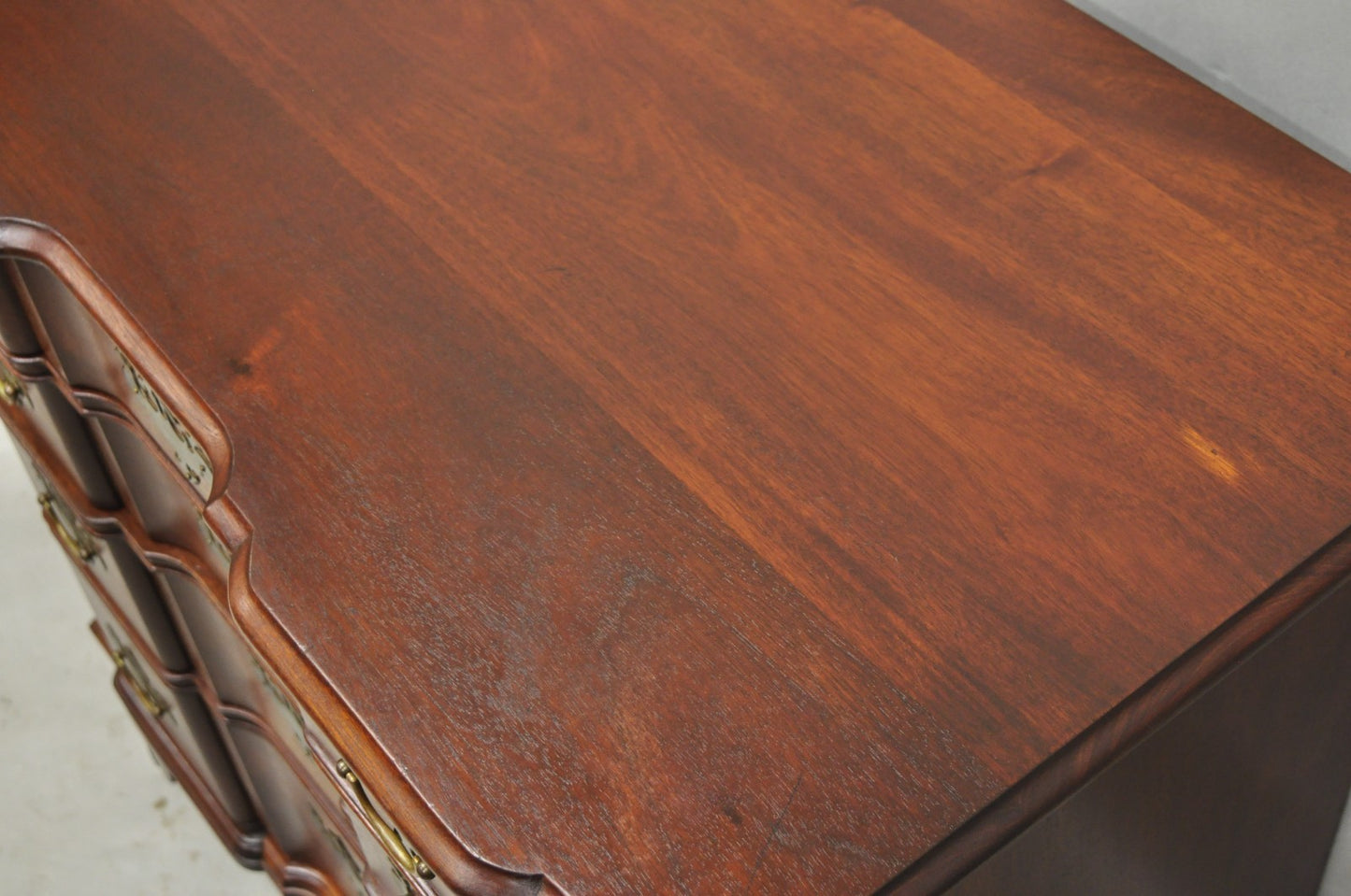 Vintage Chippendale Style Solid Mahogany Block Front Bachelor Chest of Drawers