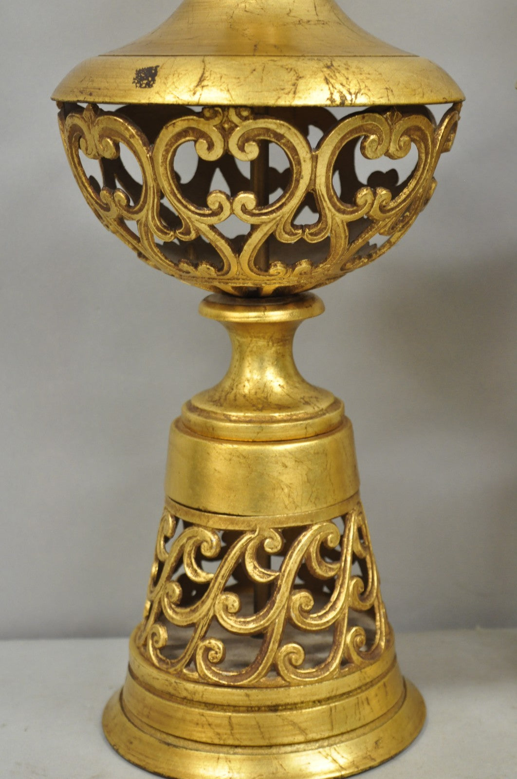 Vintage Italian Hollywood Regency Gold Gilt Iron Metal Fretwork Table Lamps Pair