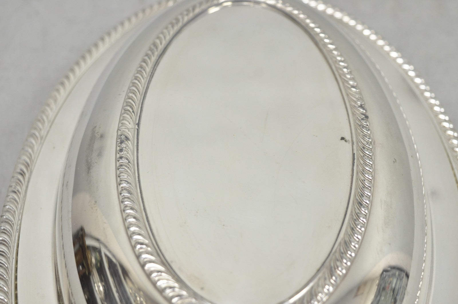 Vintage Oneida Fiesta Silver Plated Oval Covered Vegetable Serving Dish Platter