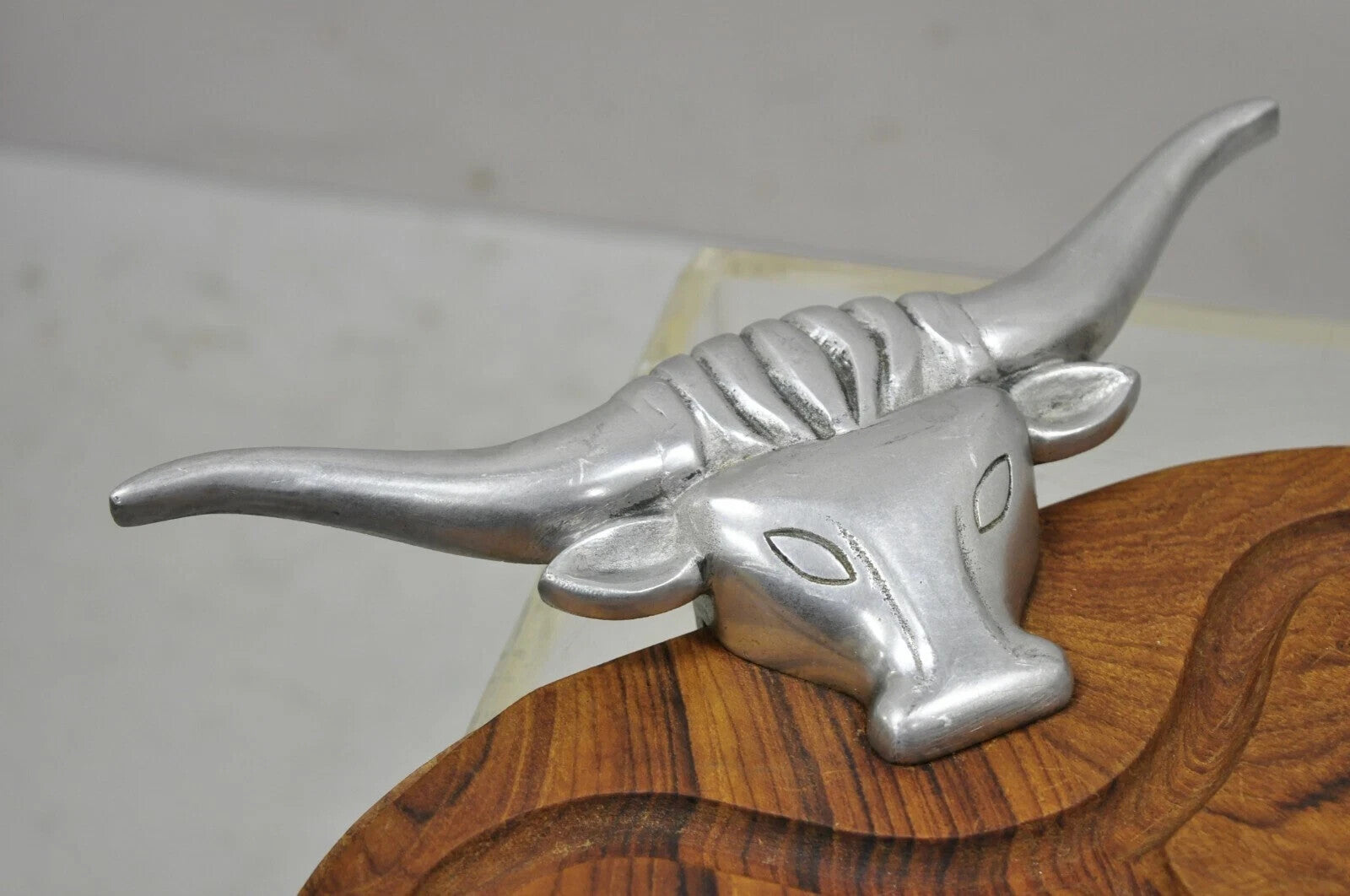 Vintage Longhorn Bull Steer Cast Aluminum Wooden Cutting Board Arthur Court