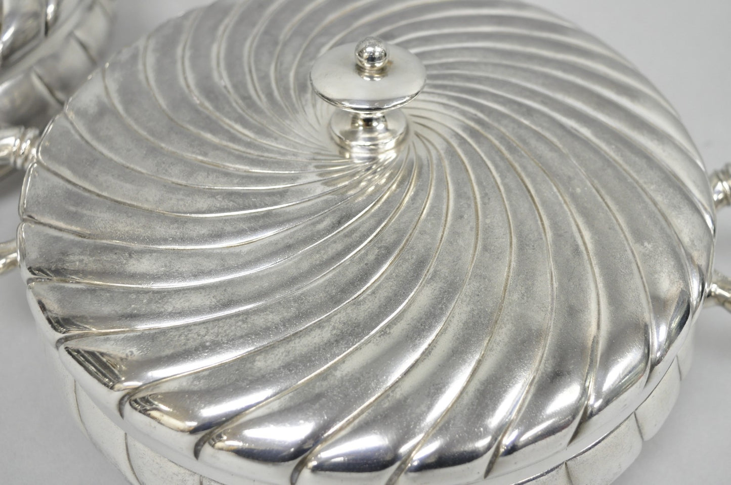 Antique Meriden B Co Spiral Swirl Silver Plated Covered Serving Dish Tureen Pair