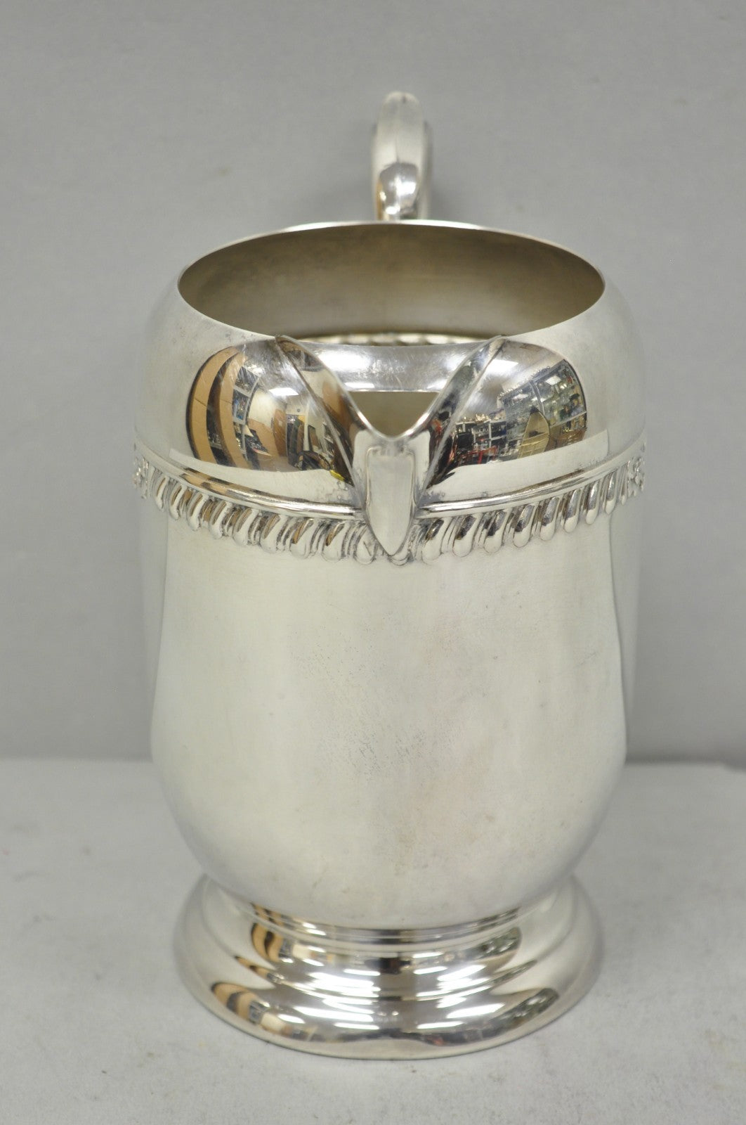 Vintage Sheridan Victorian Style Silver Plated Lemonade Beverage Water Pitcher