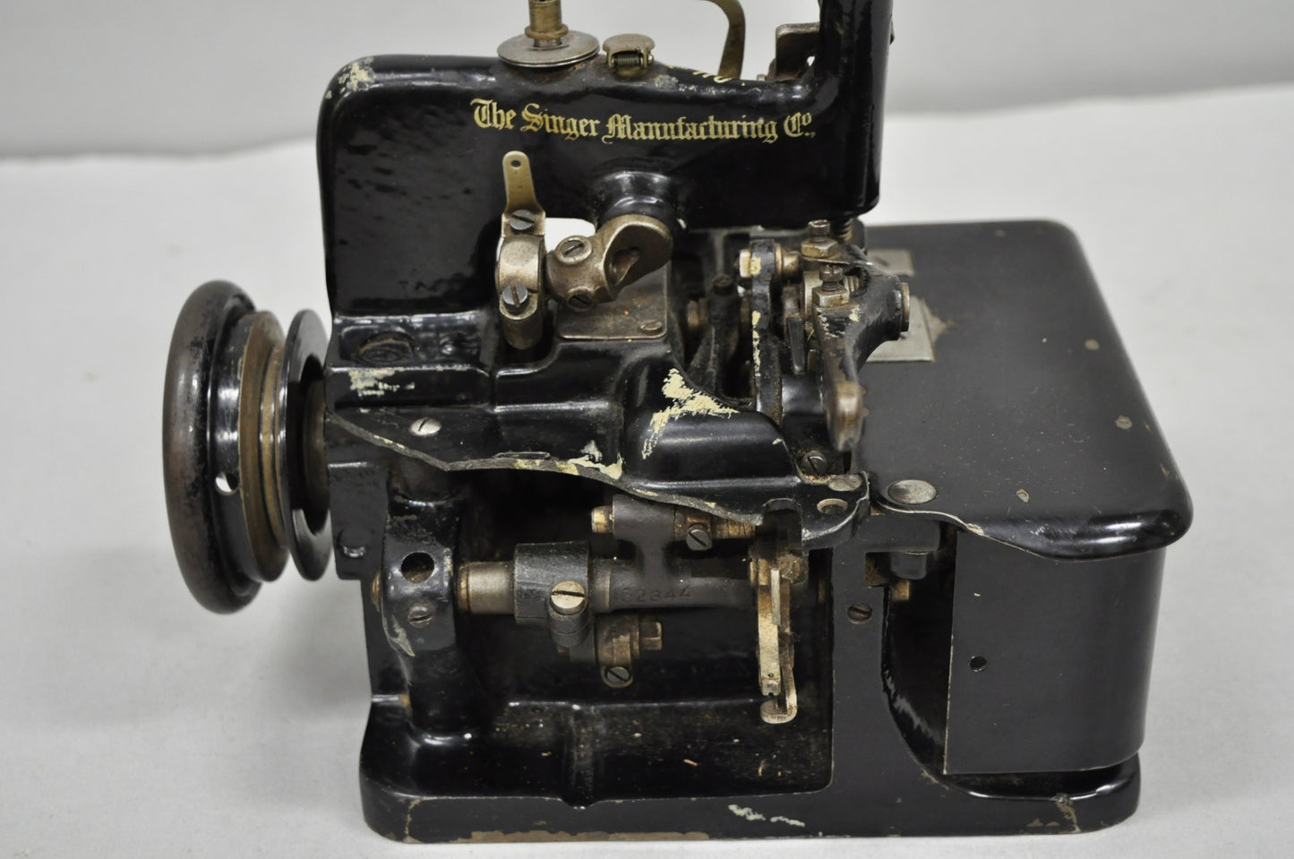 Antique 1930s Singer 81-K78 Overlock Sewing Machine Made in Great Britain