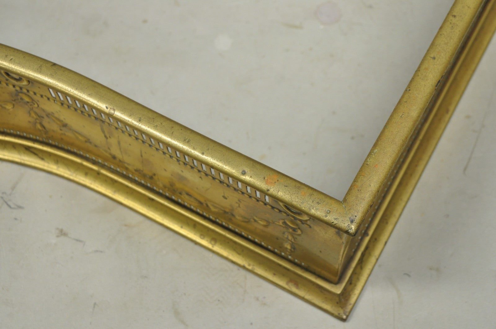 Antique English Victorian Serpentine Drape & Bellflower Brass Fireplace Fender