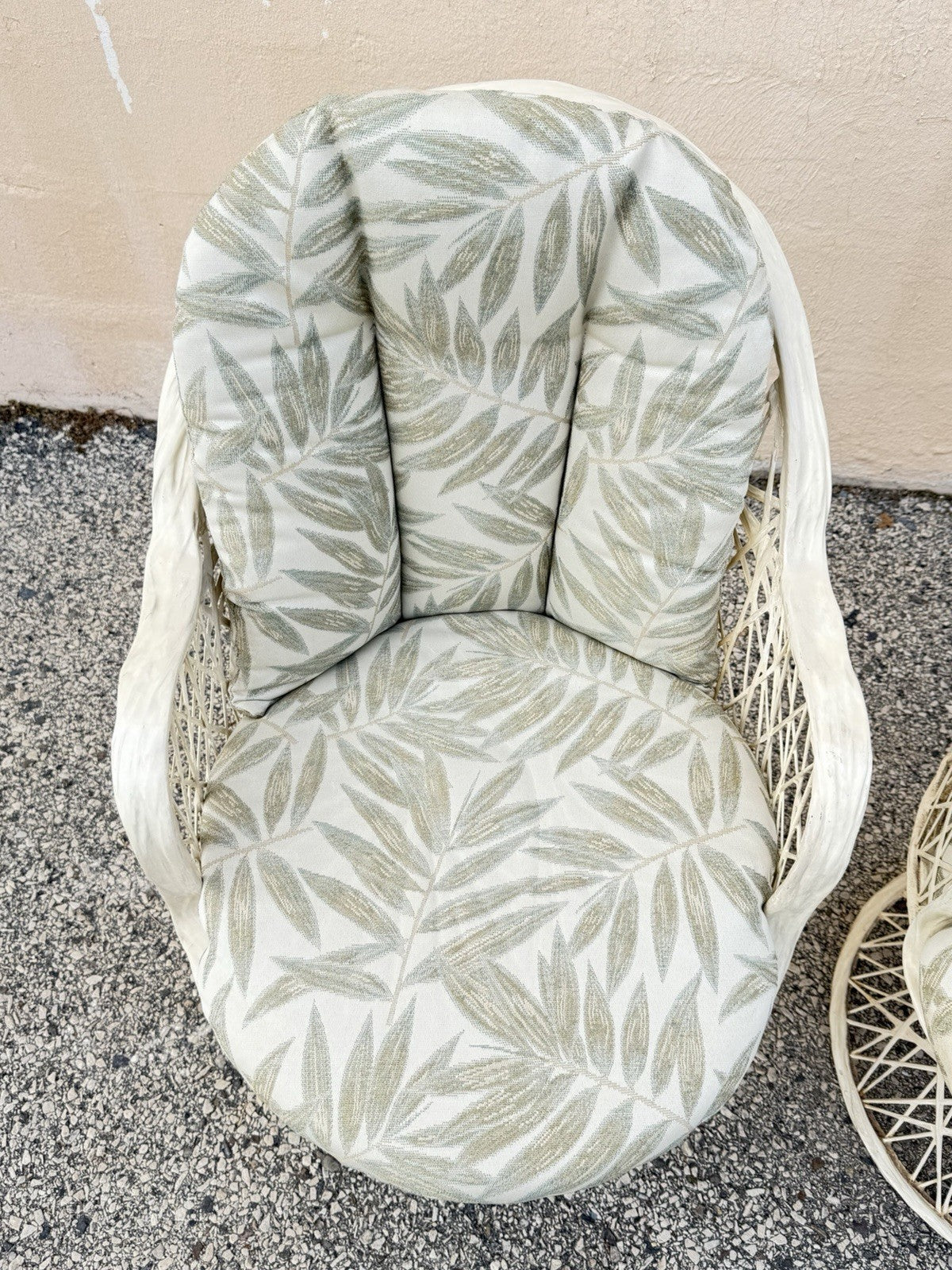 Vintage Russell Woodard Mid Century Spun Fiberglass Pedestal Base Arm Chair Pair