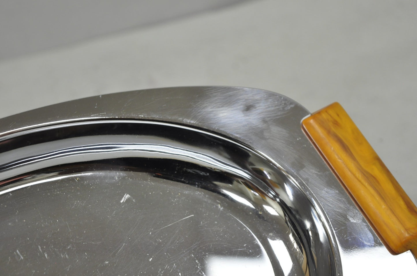 Vintage Art Deco Stainless Steel Glo-Hill Gourmates Butterscotch Bakelite Tray