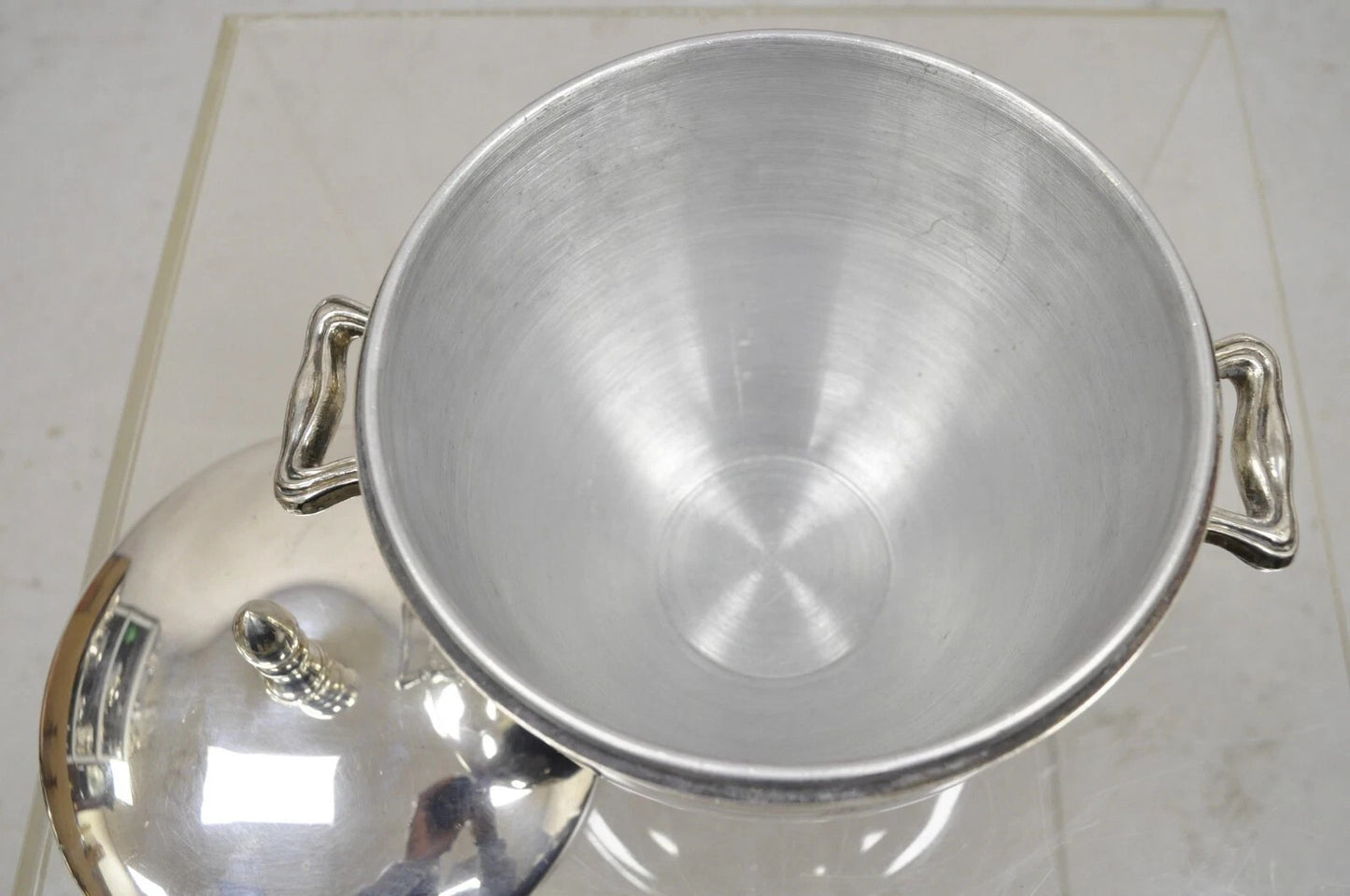 Vintage Knight Silversmiths Silver Plated Modern Lidded Bar Ice Bucket
