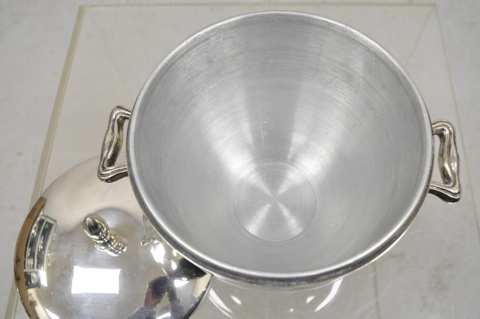 Vintage Knight Silversmiths Silver Plated Modern Lidded Bar Ice Bucket