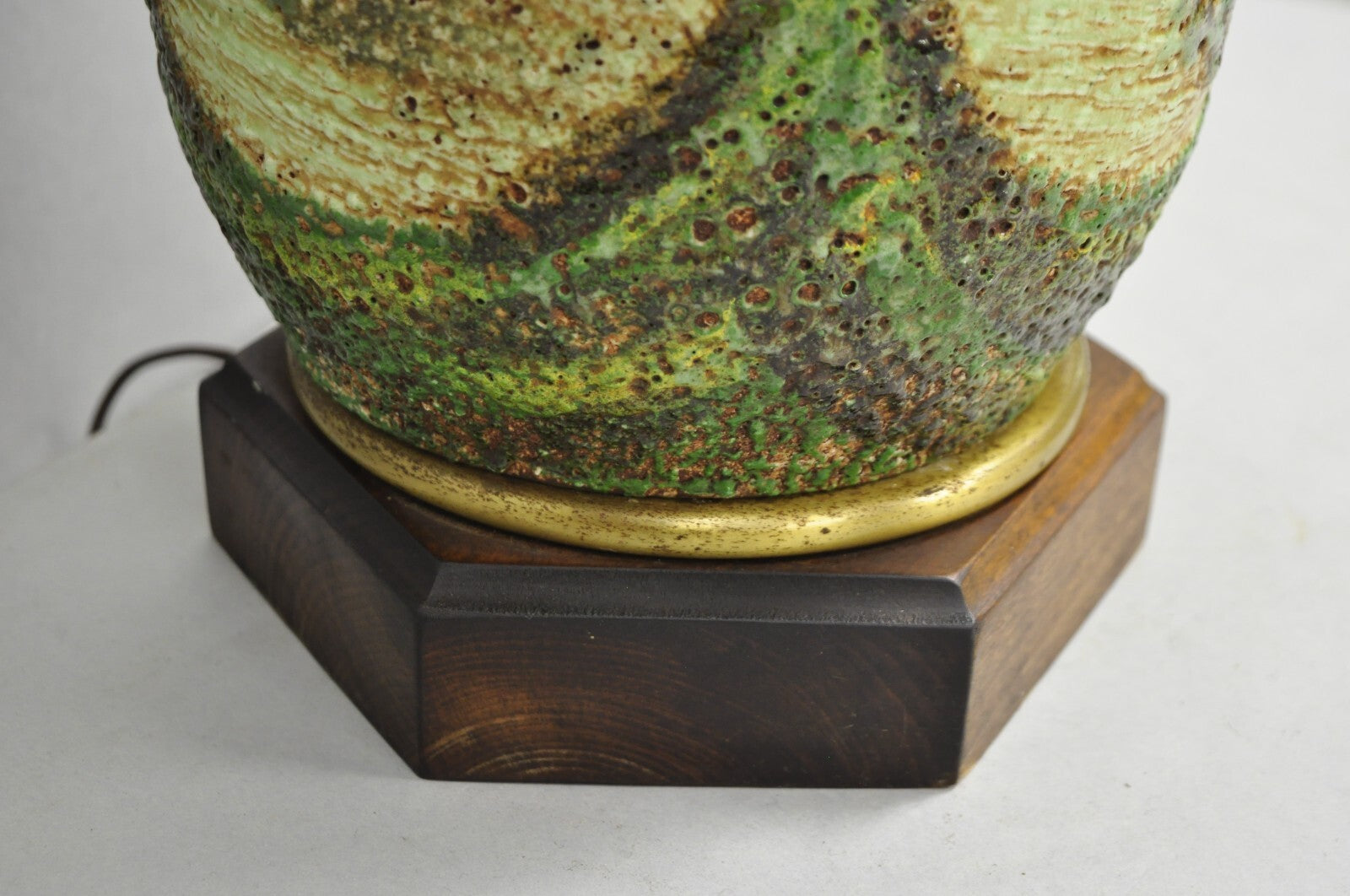 Vintage Italian Mid Century Modern Green Pottery Glazed Ceramic Tall Table Lamp