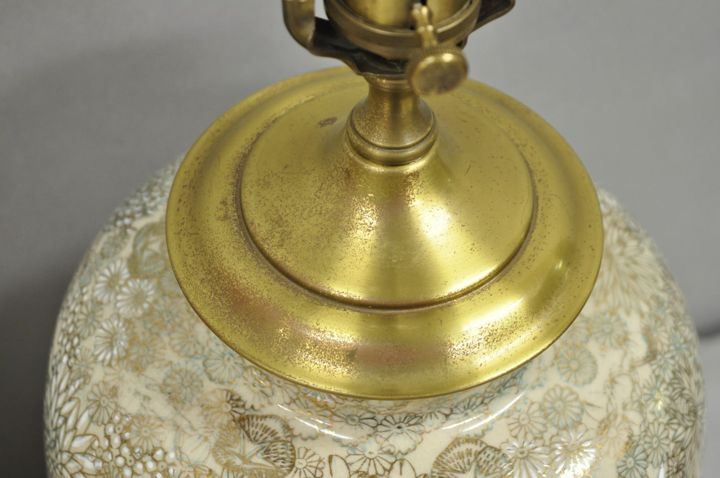 Vintage Chinoiserie Gold Porcelain Jardiniere Table Lamps by Wildwood - a Pair