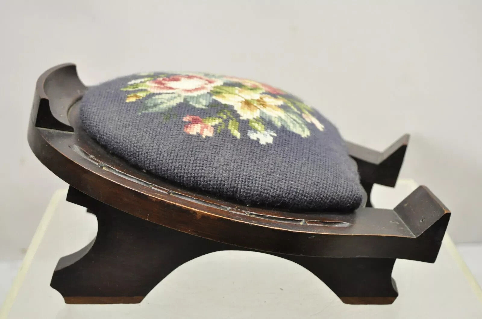Antique Victorian Mahogany Horseshoe Needlepoint Gout Stool Footstool Ottoman